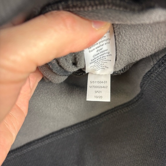 Athleta Triumph printed camo hoodie jacket sz xs petite - Picture 13 of 15